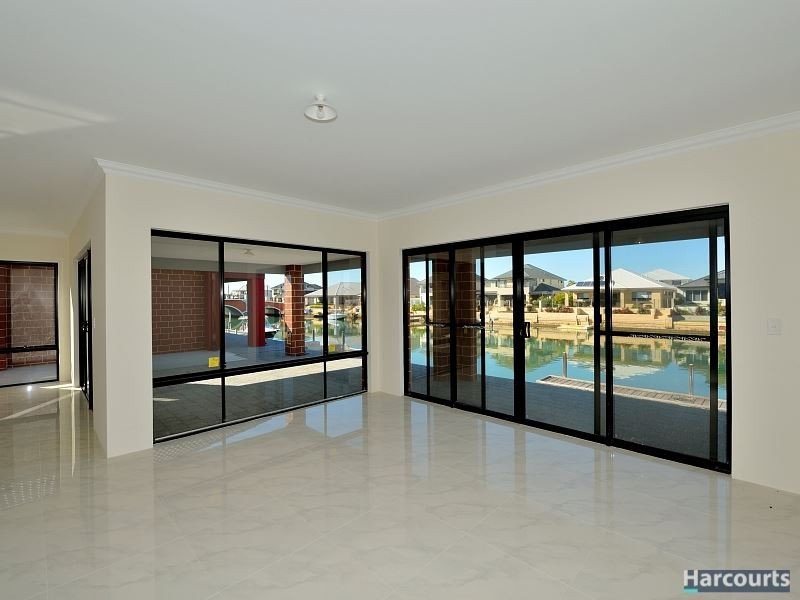 57 Waterlily Drive, Dudley Park WA 6210