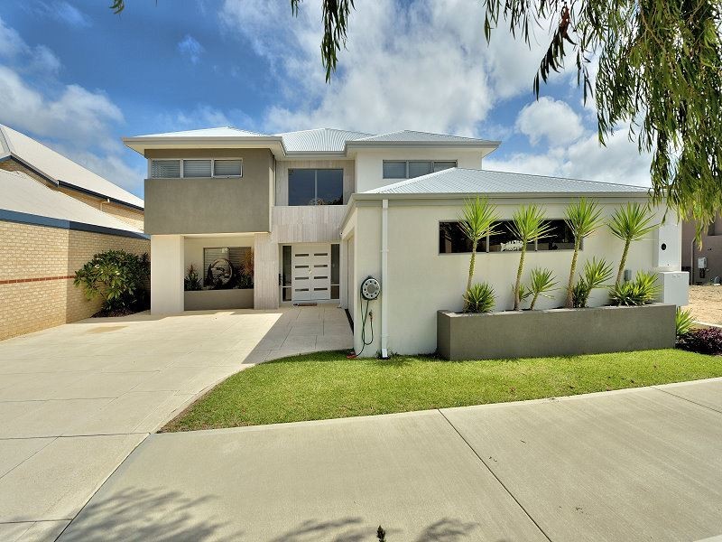 21 Endeavour Circle, Wannanup WA 6210
