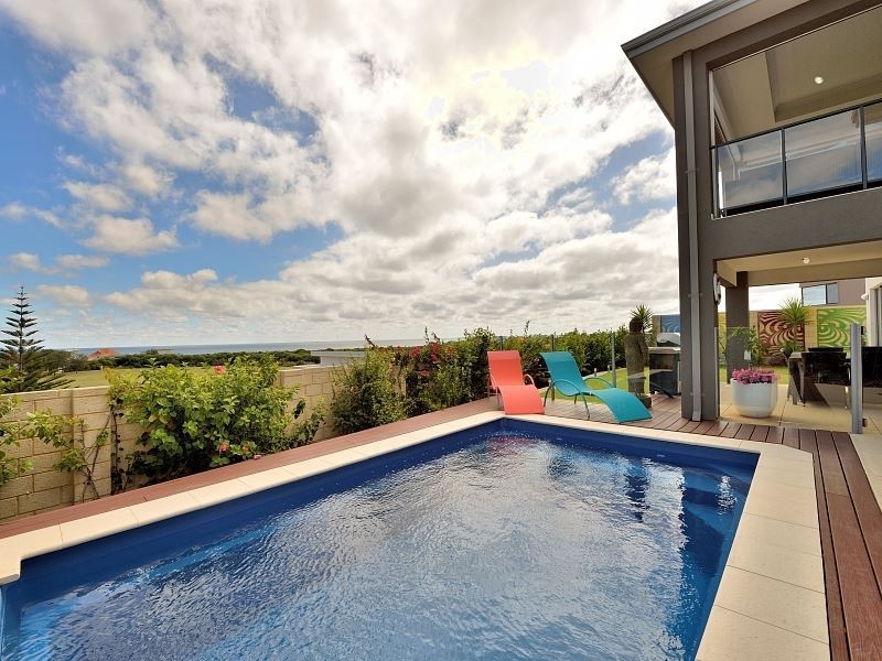 21 Endeavour Circle, Wannanup WA 6210