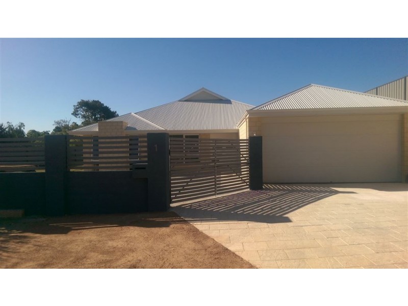 1 Jinatong Loop, Dawesville WA 6211