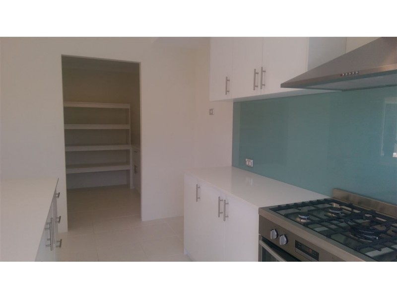 1 Jinatong Loop, Dawesville WA 6211
