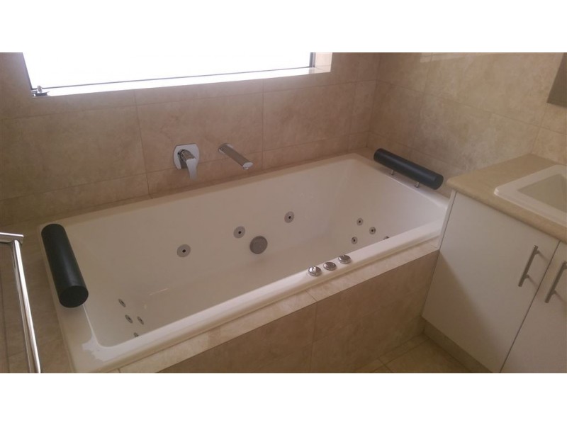 1 Jinatong Loop, Dawesville WA 6211