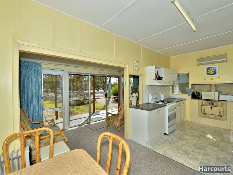 138 Banksia Terrace, South Yunderup WA 6208