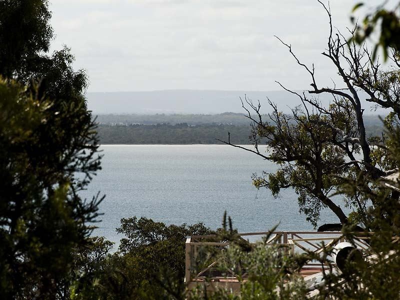 37 Lakeside Parkway, Herron WA 6211