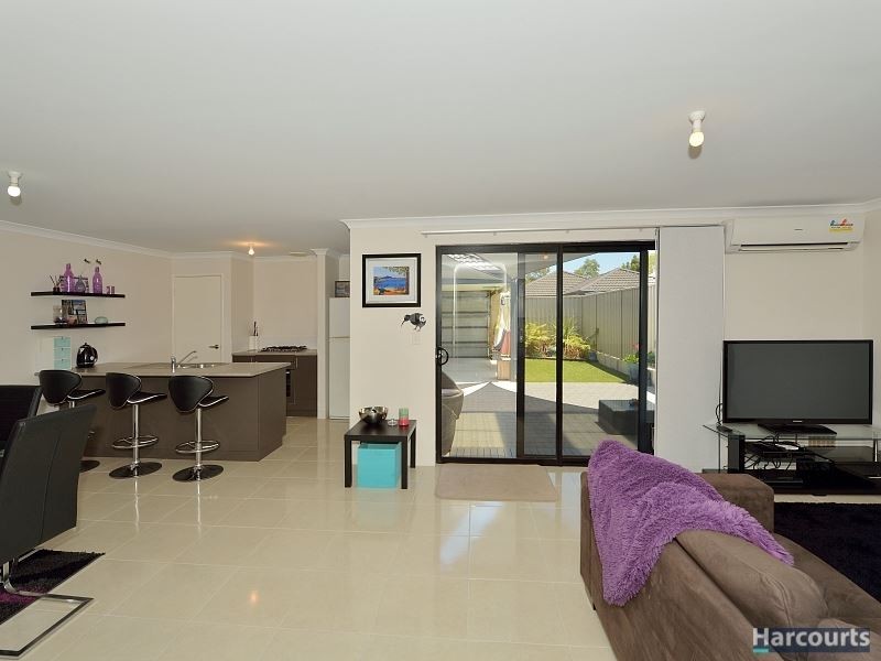 11 Sheffield Green, Greenfields WA 6210
