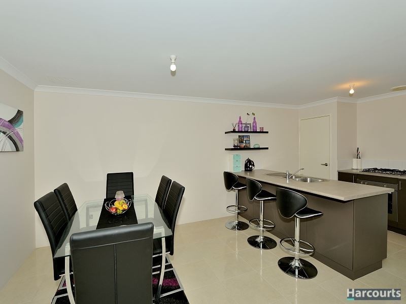 11 Sheffield Green, Greenfields WA 6210