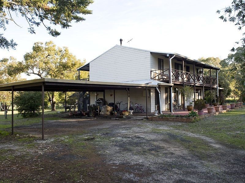 150 Lakelands Road, Barragup WA 6209