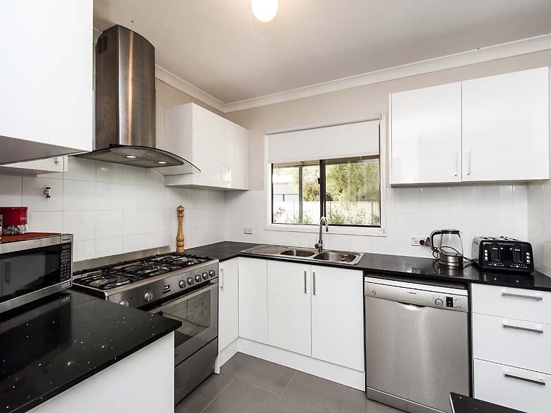 38 Dallas Street, Waroona WA 6215