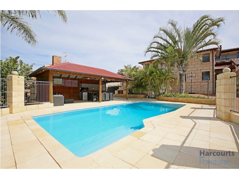 12 Dalrymple Terrace, Halls Head WA 6210