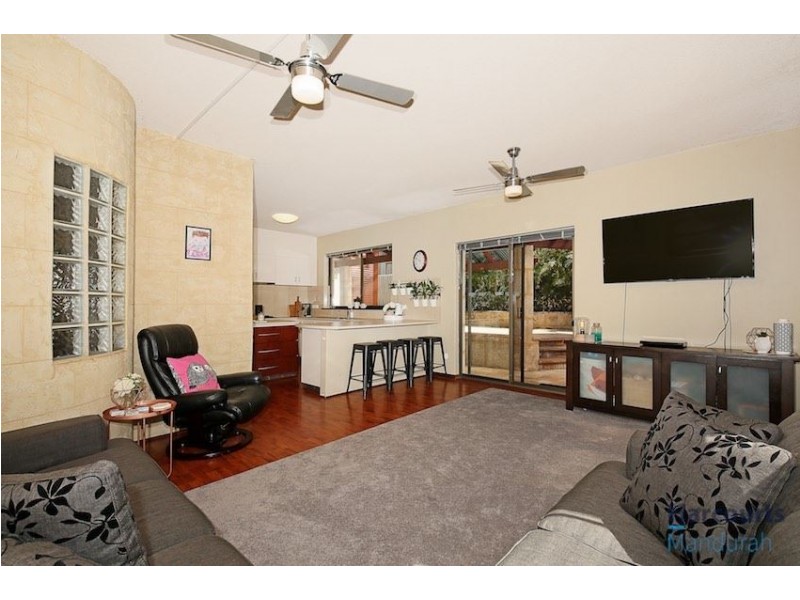 12 Dalrymple Terrace, Halls Head WA 6210