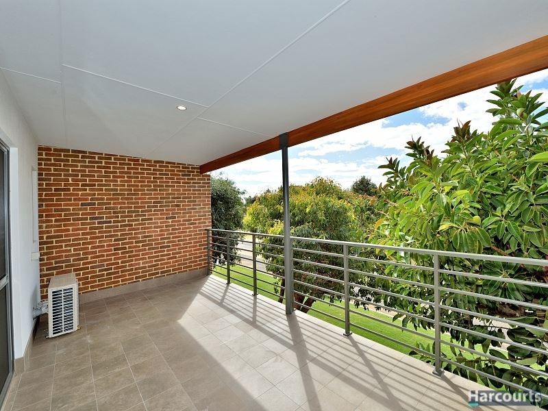 2/62 Gibson Street, Mandurah WA 6210