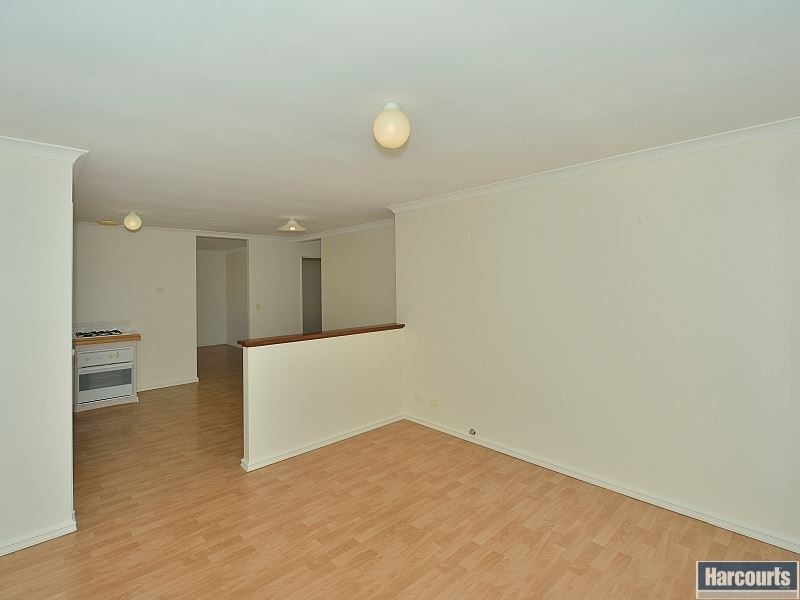 B/102 Waldron Boulevard, Greenfields WA 6210