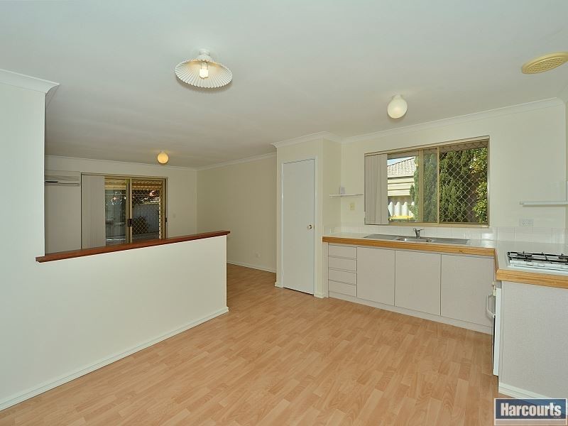 B/102 Waldron Boulevard, Greenfields WA 6210