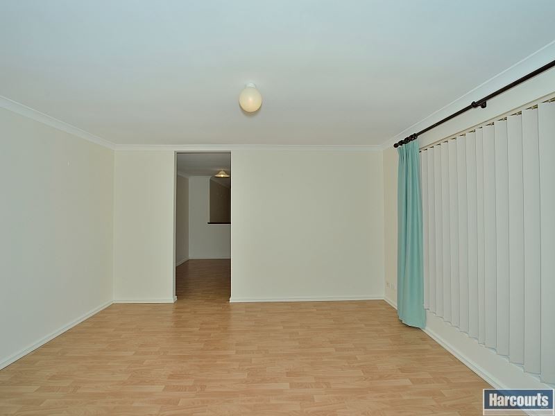 B/102 Waldron Boulevard, Greenfields WA 6210