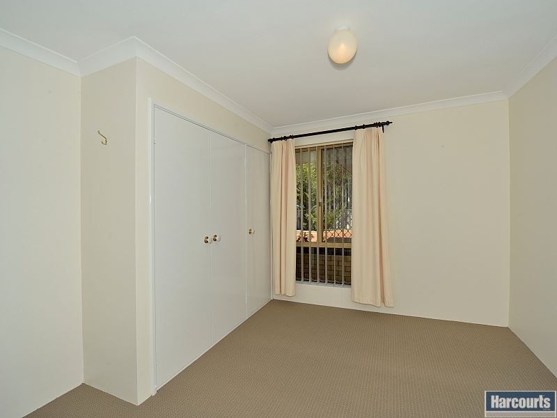 B/102 Waldron Boulevard, Greenfields WA 6210