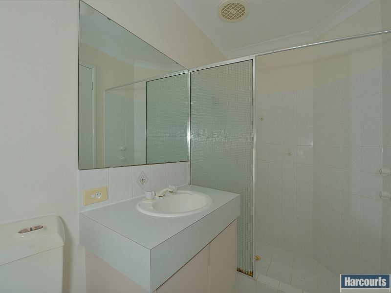 B/102 Waldron Boulevard, Greenfields WA 6210