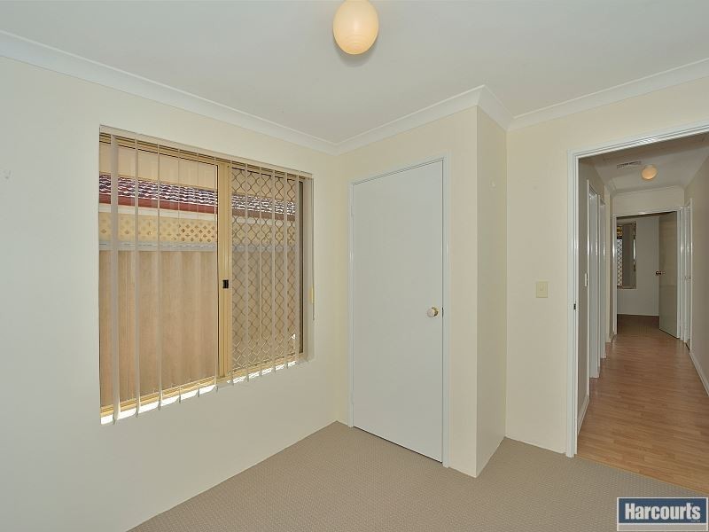 B/102 Waldron Boulevard, Greenfields WA 6210