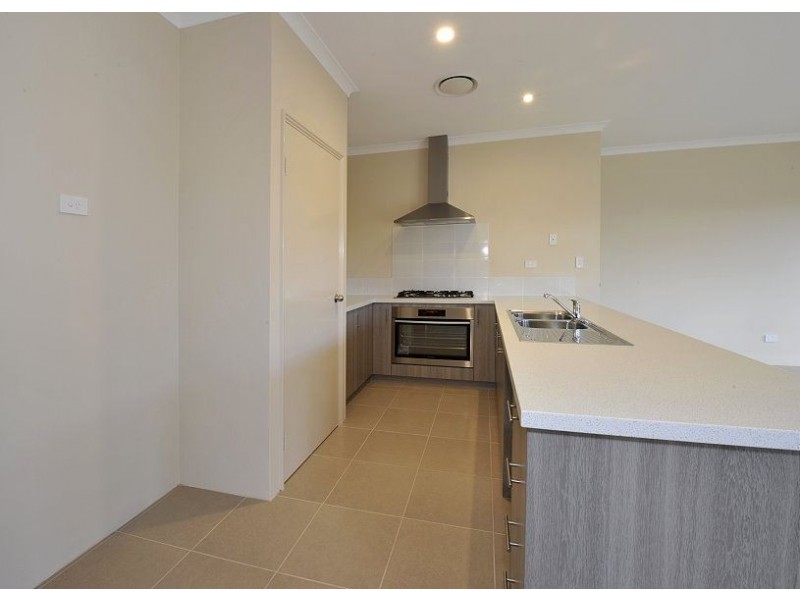 45 Marsdenia Road, Halls Head WA 6210