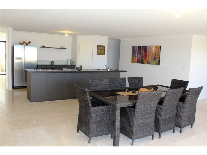 20 Albany Drive, Dawesville WA 6211