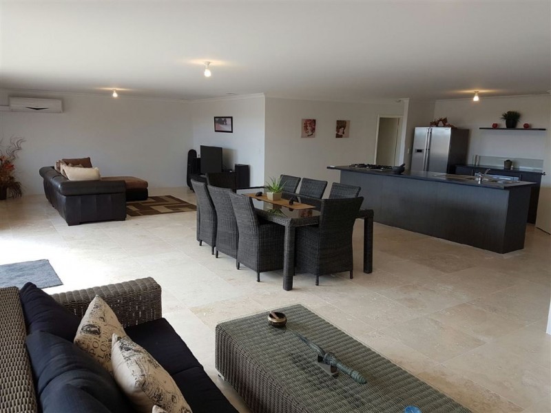 20 Albany Drive, Dawesville WA 6211