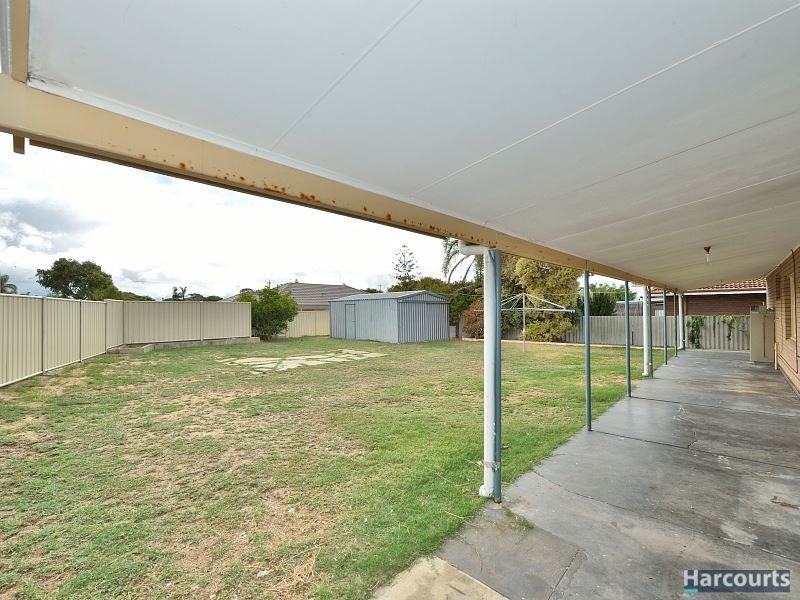 8 Maria Street, Dudley Park WA 6210