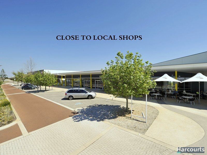 2 Vestita Lane, Halls Head WA 6210