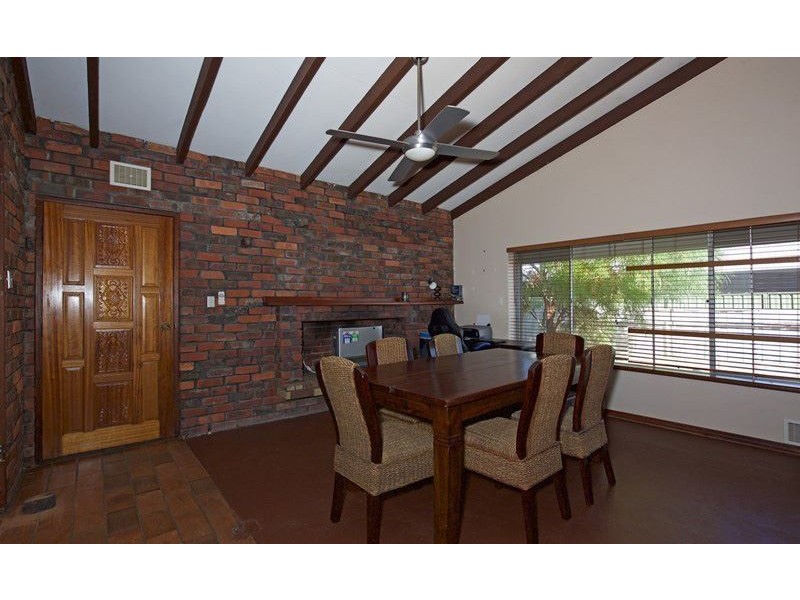 6 Eddy Street, Coodanup WA 6210