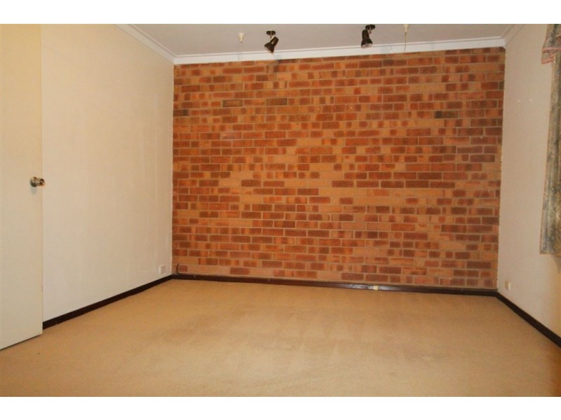 2 Coombs Place, Mandurah WA 6210