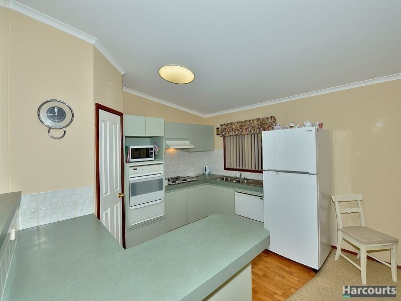 68 Hibiscus Drive, Mandurah WA 6210