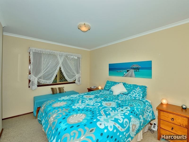 68 Hibiscus Drive, Mandurah WA 6210