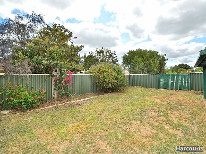 50 Steerforth Drive, Coodanup WA 6210