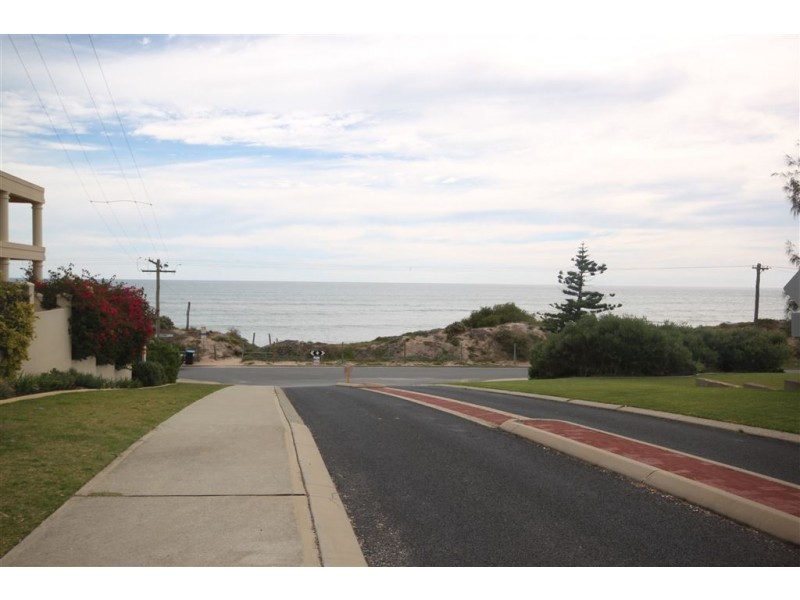 17 Baroy Street, Falcon WA 6210