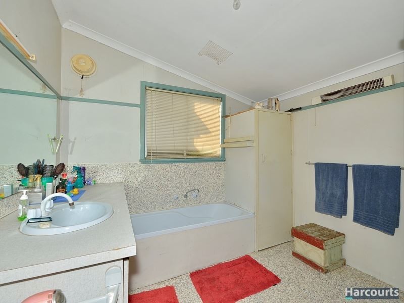 39 Wanjeep Street, Coodanup WA 6210