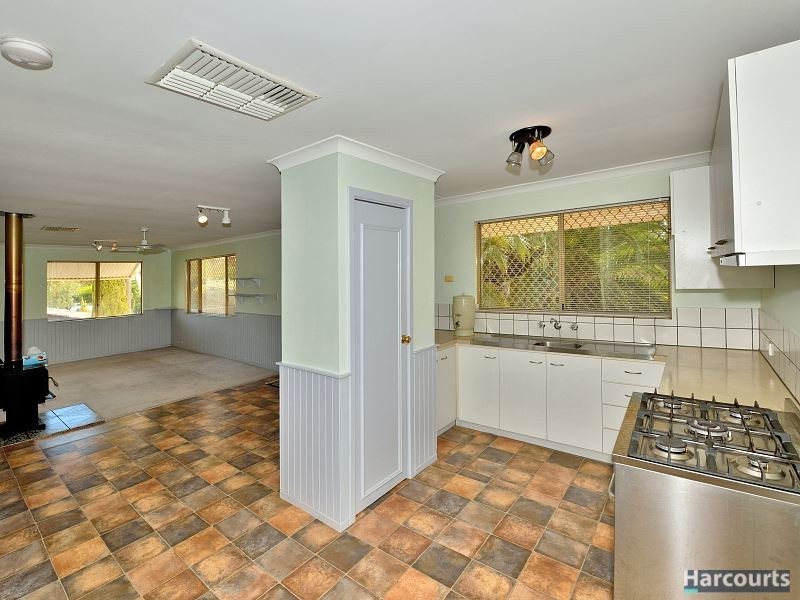12 Correas Street, North Yunderup WA 6208