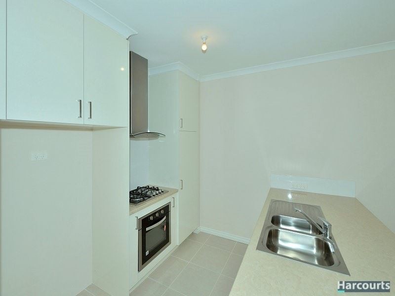 47 Kerkeri Heights, Lakelands WA 6180