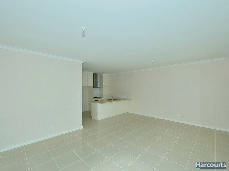 47 Kerkeri Heights, Lakelands WA 6180