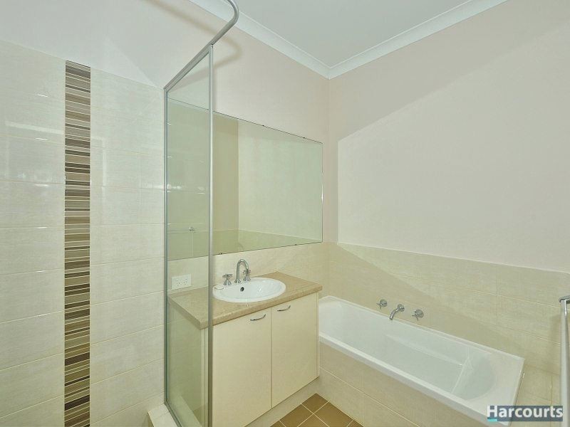 47 Kerkeri Heights, Lakelands WA 6180