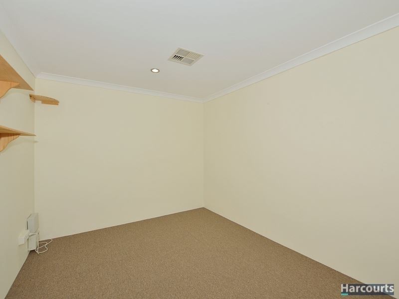 53 Pebblebeach Boulevard, Meadow Springs WA 6210