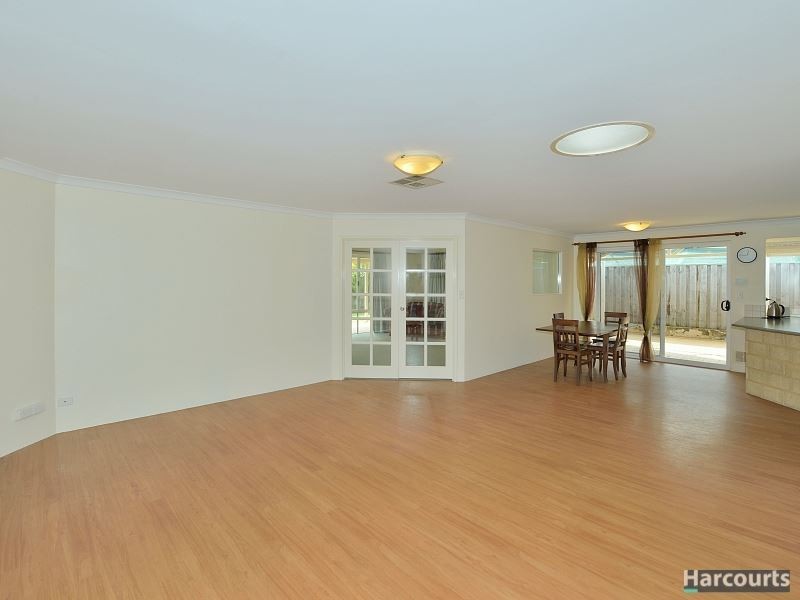 53 Pebblebeach Boulevard, Meadow Springs WA 6210