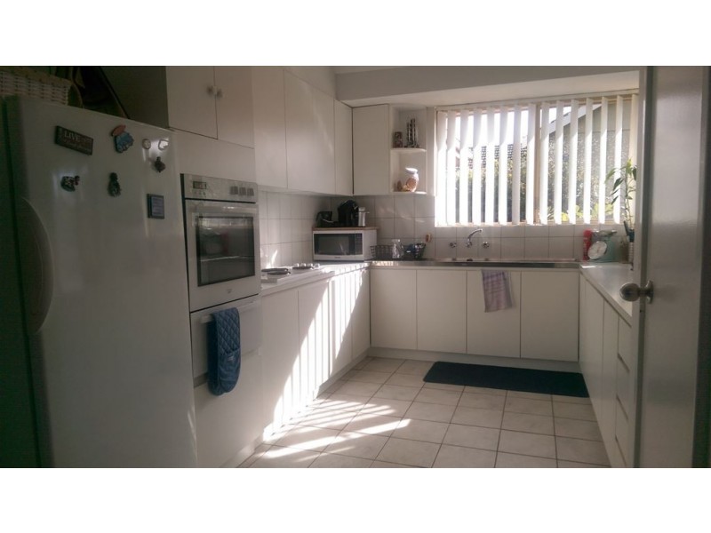 24 Parmelia Way, Madora Bay WA 6210