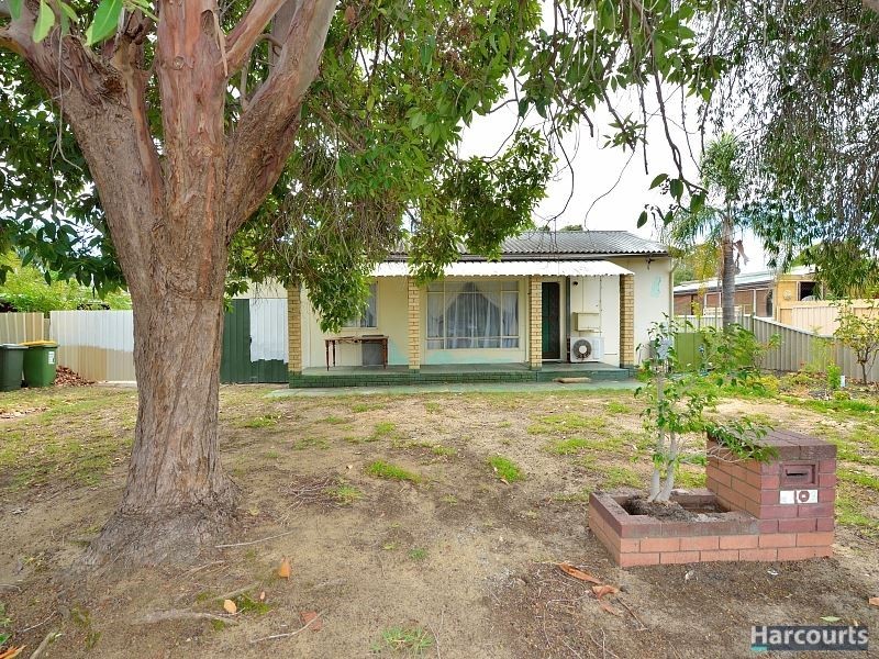 10 Derek Road, Coodanup WA 6210