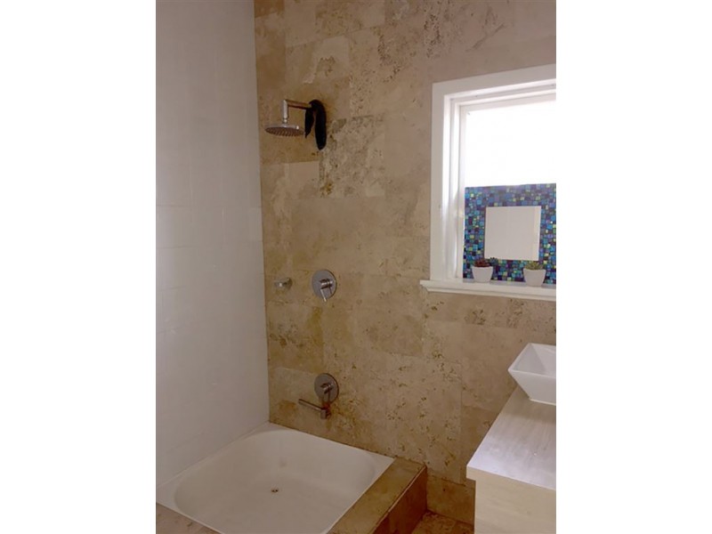 68 Leslie Street, Dudley Park WA 6210