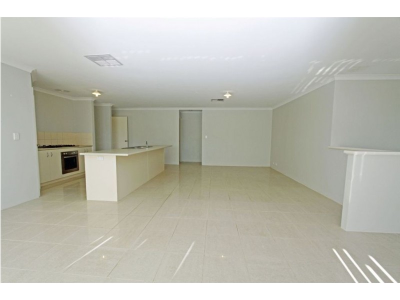 41 Camden Way, Meadow Springs WA 6210