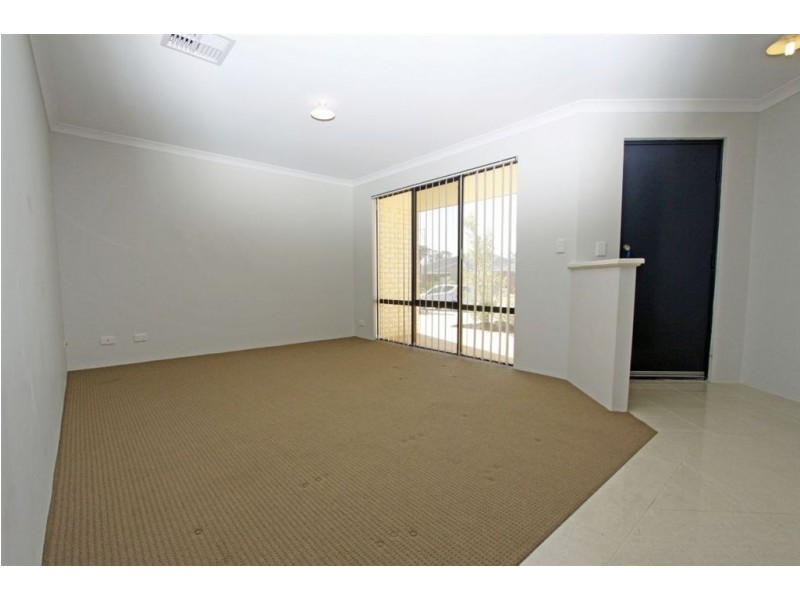 41 Camden Way, Meadow Springs WA 6210