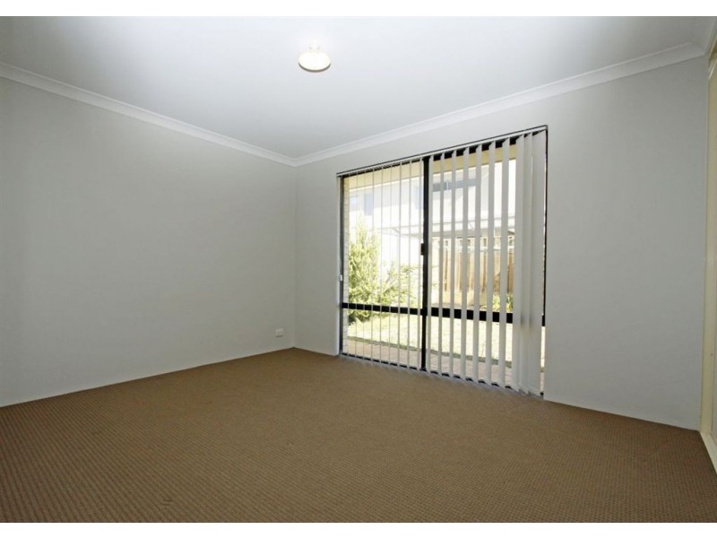 41 Camden Way, Meadow Springs WA 6210