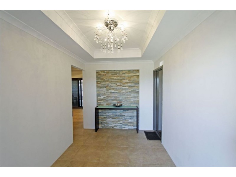 7 Orania Pass, Halls Head WA 6210