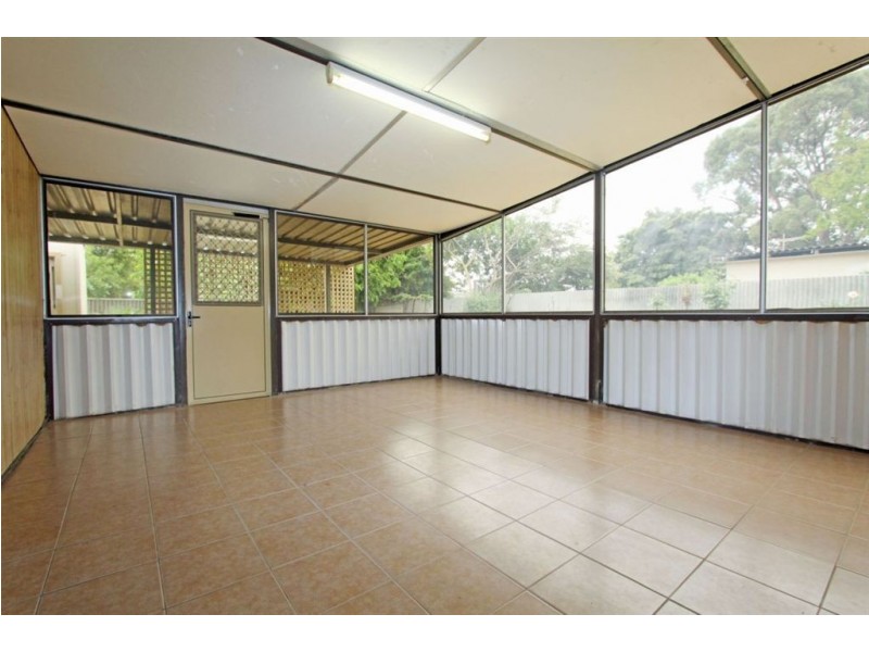 14 Dadger Street, Dudley Park WA 6210