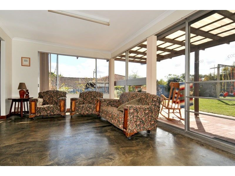 23 Selene Way, San Remo WA 6210