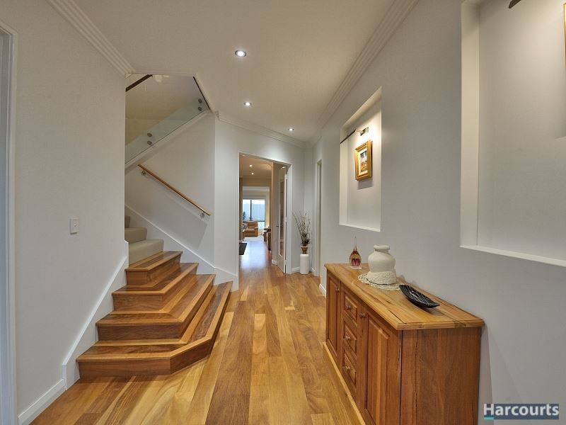 13 George Hibbert Road, Madora Bay WA 6210