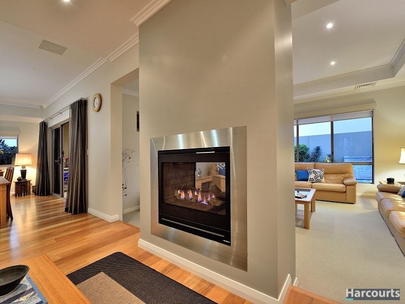 13 George Hibbert Road, Madora Bay WA 6210